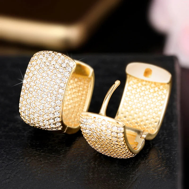 Huitan Bling Bling CZ Hoop Earrings for Women Daily Wear Sparkling Earrings Wedding Party High Quality Fashion Jewelry Hot Sale